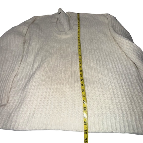 Free People Ivory Cable Knit Drop Shoulder Hi-Lo Oversized Pullover Sz X… - Picture 9 of 16